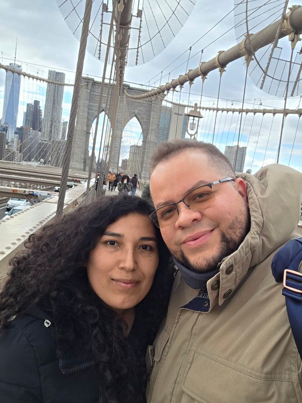 Los novios en el Puente de Brooklyn